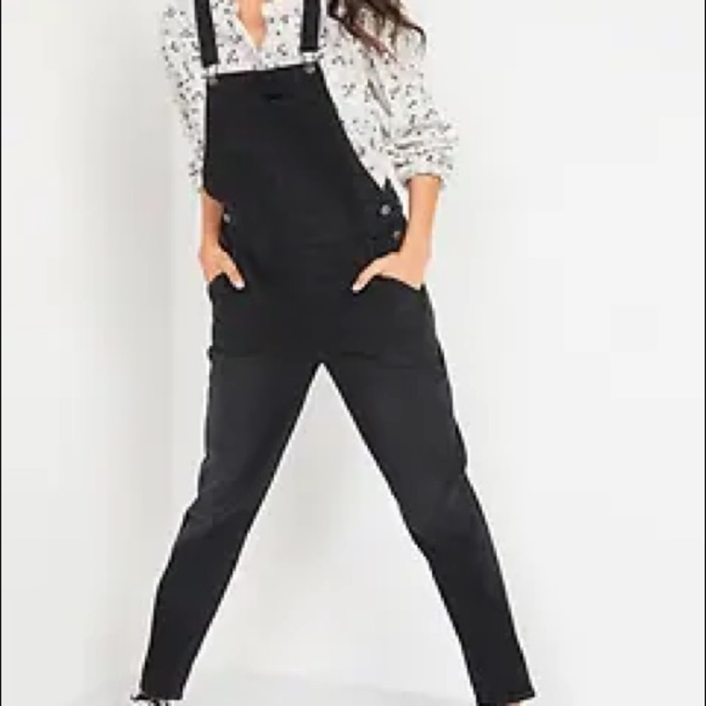 Old Navy O.G. Straight Black Jean Overalls